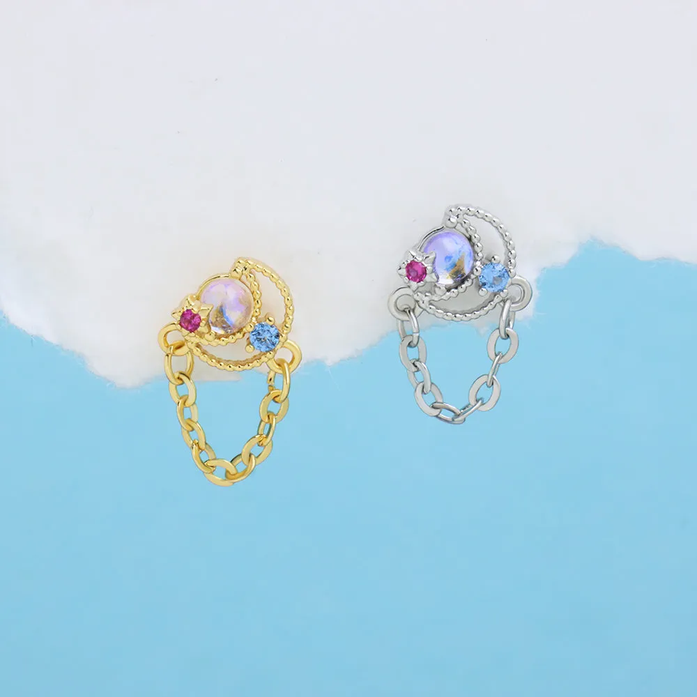 Dreamy Crescent Chain Stud