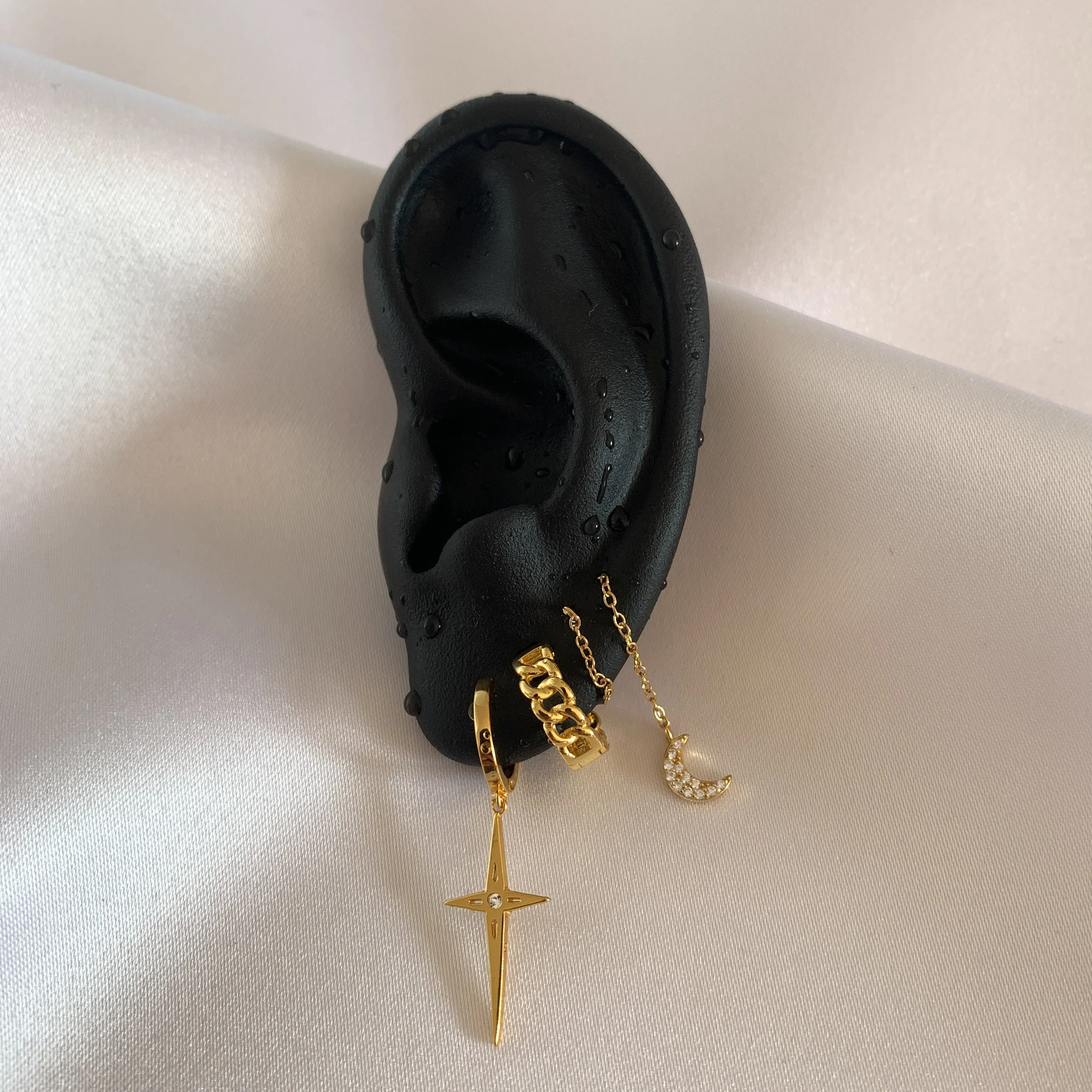 THREADER SINGLE EARRING